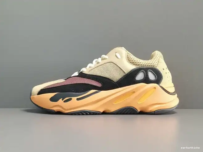 Yeezy Boost Amber GW0297 Adidas 700 Enflame 0608